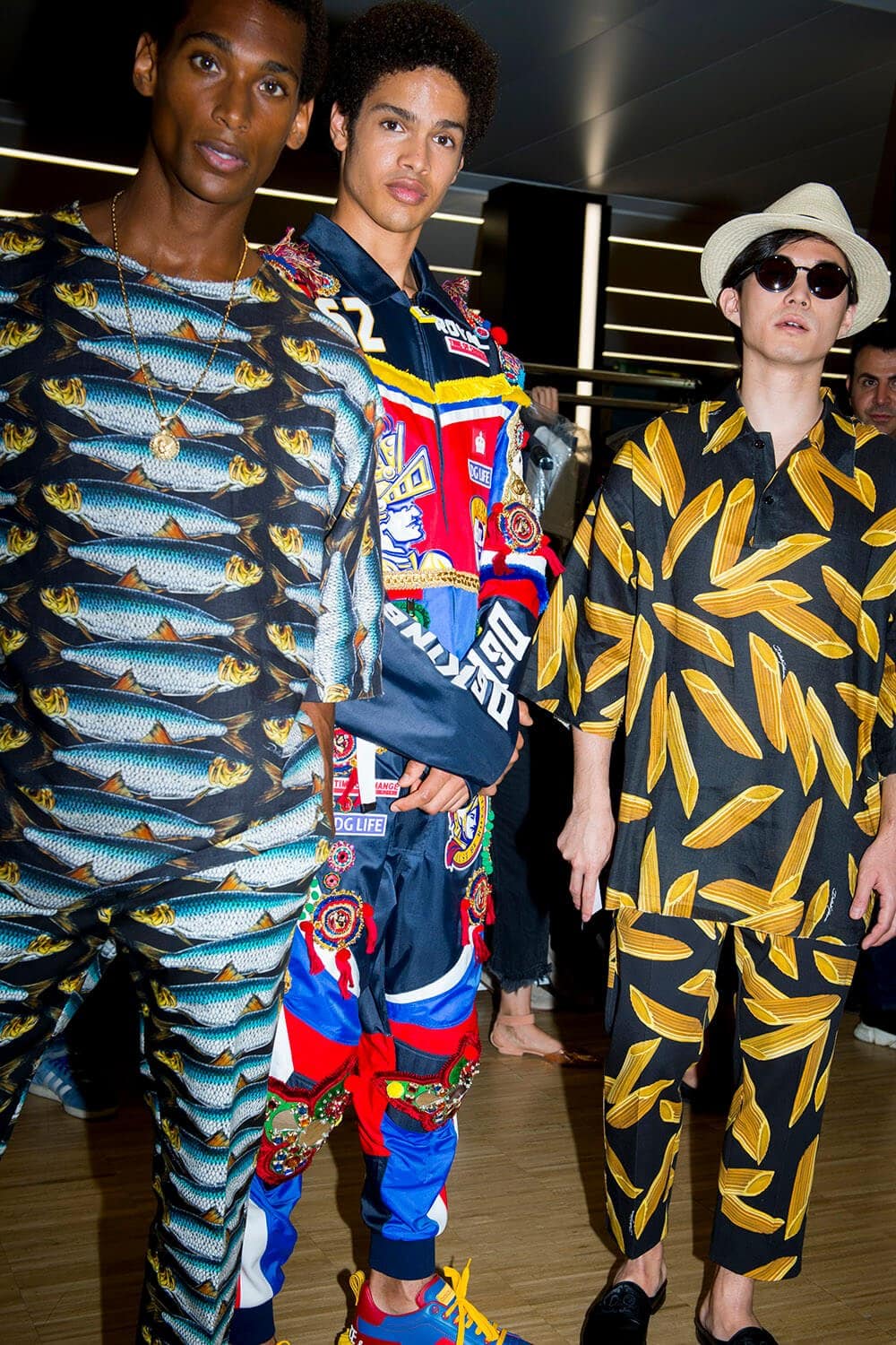 DOLCE & GABBANA: MENSWEAR SPRING/ SUMMER 2019 - 10 Magazine